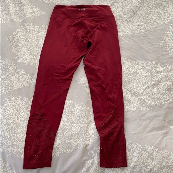 Victoria’s Secret PINK Buttery Soft Leggings - Picture 2 of 3